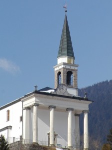 quattro colonne bianche…