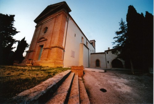 San Severino Marche - chiesa frazione castel san pietro