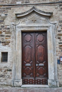 chiesa di s. chiara - porta