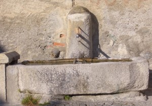 Semplice fontana a Bussoleno