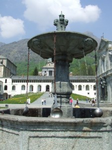 FONTANA DEL SANTUARIO DI OROPA