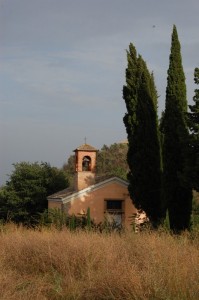 Dietro al cimitero tra la steppa