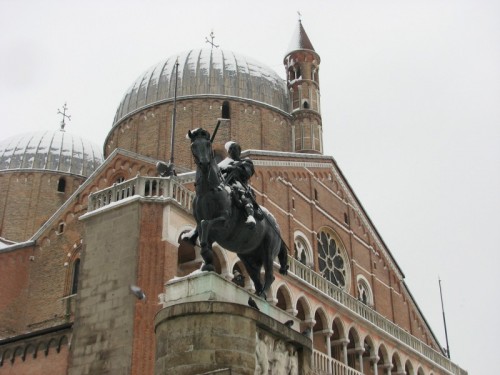 Padova - Il Santo sotto la neve