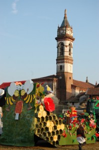 ai piè d’un alveare