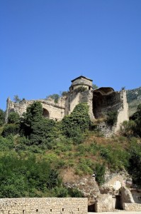 Rovine di una chiesa