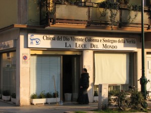 Una chiesa diversa