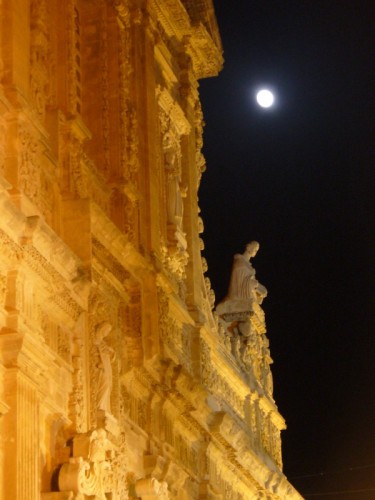 Gallipoli - Cattedrale suggestiva con la luna