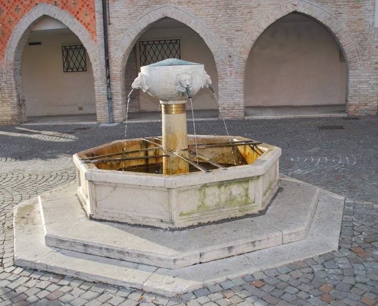 ''In fondo al corso'' - Pordenone