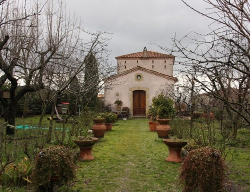 Avigliano - Santuario del Crocifisso (ospitalità anche agli uccellini)