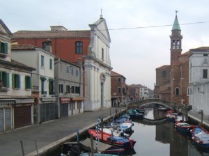 chiesa sul canale