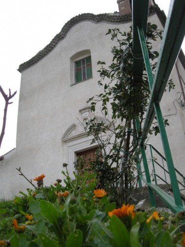 Castellino del Biferno - Cappella delle Grazie vista dalle scale Castellino del Biferno - Cappella delle Grazie vista dalle scale