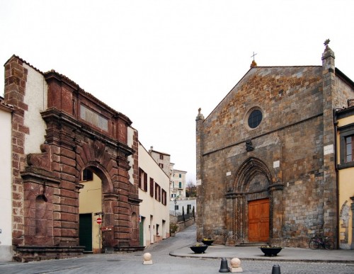 Bolsena - Chiesa e Porta Bolsena