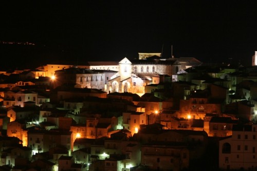 Tricarico - La Cattedrale NORMANNA Tricarico - La Cattedrale NORMANNA