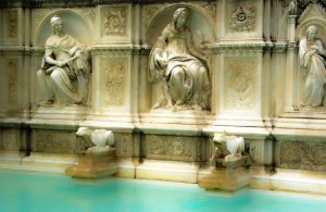 Sguardi Indifferenti