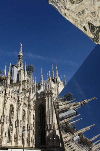 Milano - Madonnina futurista Milano - Madonnina futurista