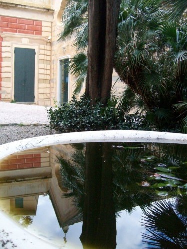 Genova - La Cappella del parco Genova - La Cappella del parco
