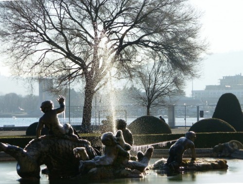 Como - la meravigliosa fontana del parco di Villaolmo