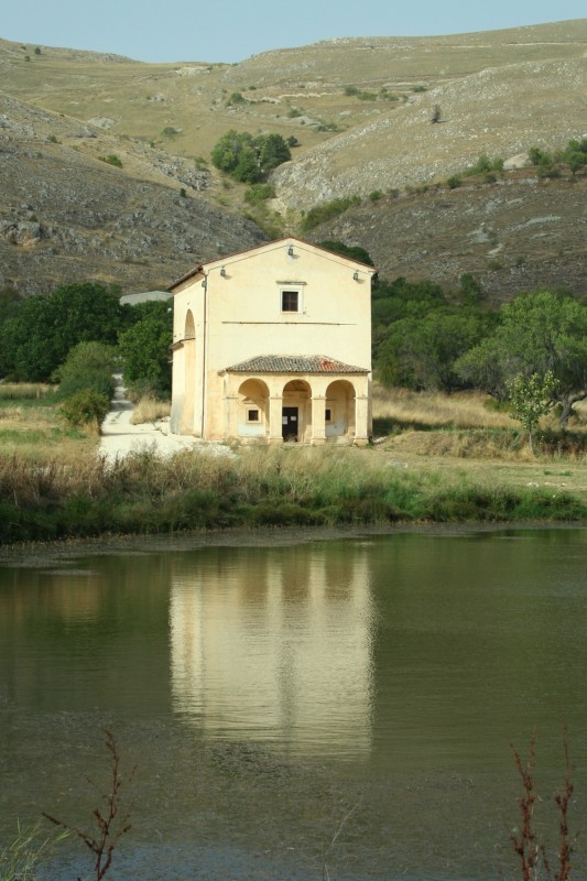 ''Chiesa della Madonna del Lago'' - Santo Stefano di Sessanio