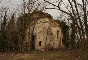 chiesetta nel bosco…..molto ripido!