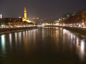 Verona - Il fiume Adige verso il Santuario Nostra Signora di Lourdes