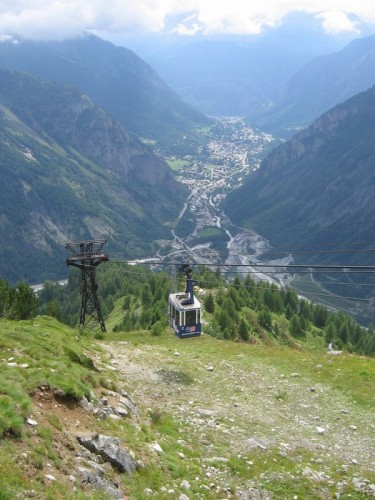Courmayeur - "Via le funi" su Courmayeur