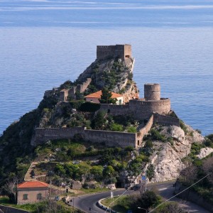 Il castello di S.Alessio Siculo