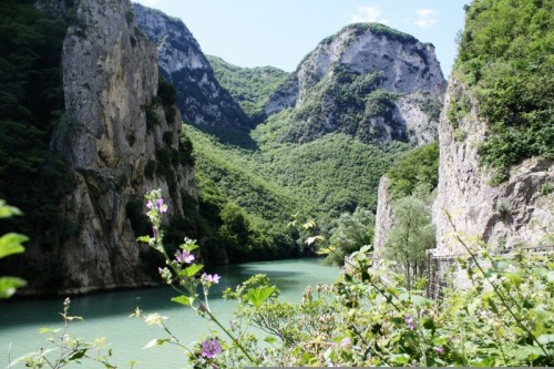 Acqualagna - Gola del furlo Acqualagna - Gola del furlo