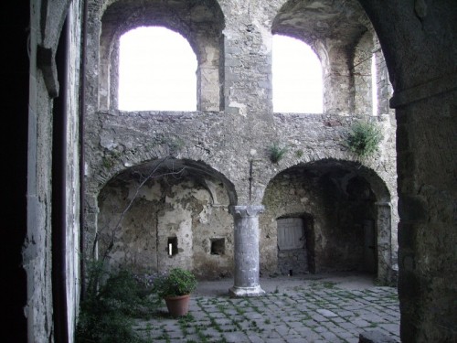 Fosdinovo - All'interno Fosdinovo - All'interno