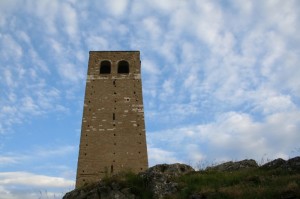 Torre campanaria di San Leo