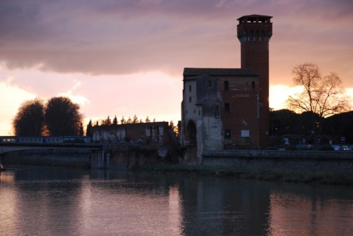 Pisa - La torre guelfa