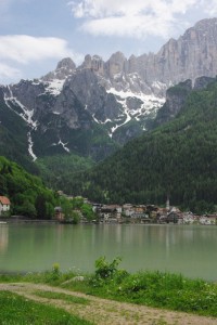 Alleghe e il suo lago