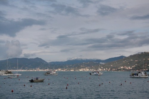 Lavagna - Lavagna vista dalporto di Sestri Lavagna - Lavagna vista dalporto di Sestri