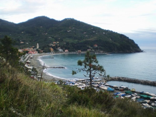 Levanto - Il mare del surf Levanto - Il mare del surf
