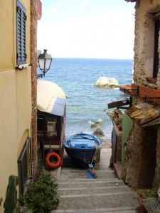 PER LE VIE DI SCILLA