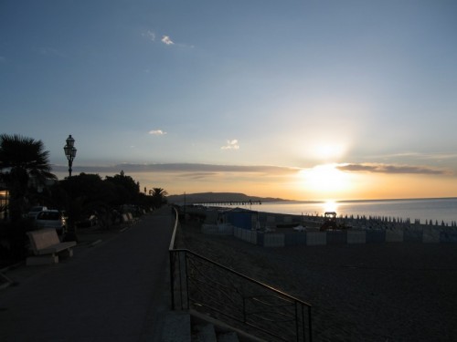 Siderno - Alba sul lungomare Siderno - Alba sul lungomare
