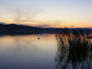 Lago di Varese al tramonto