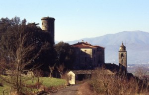 Bagnone - Il Castello e la chiesa