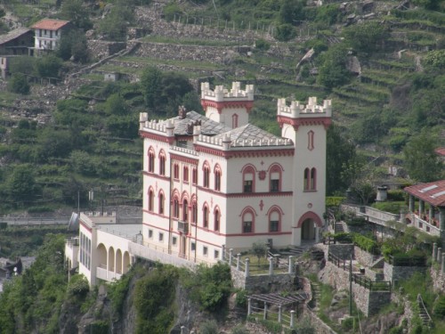 Pont-Saint-Martin - Castello Baraing Pont-Saint-Martin - Castello Baraing