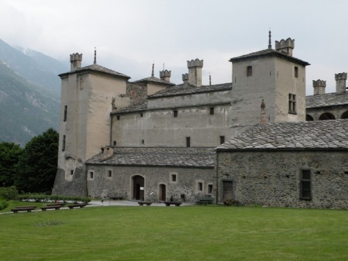 Issogne - Il castello di Issogne (quello giusto) Issogne - Il castello di Issogne (quello giusto)