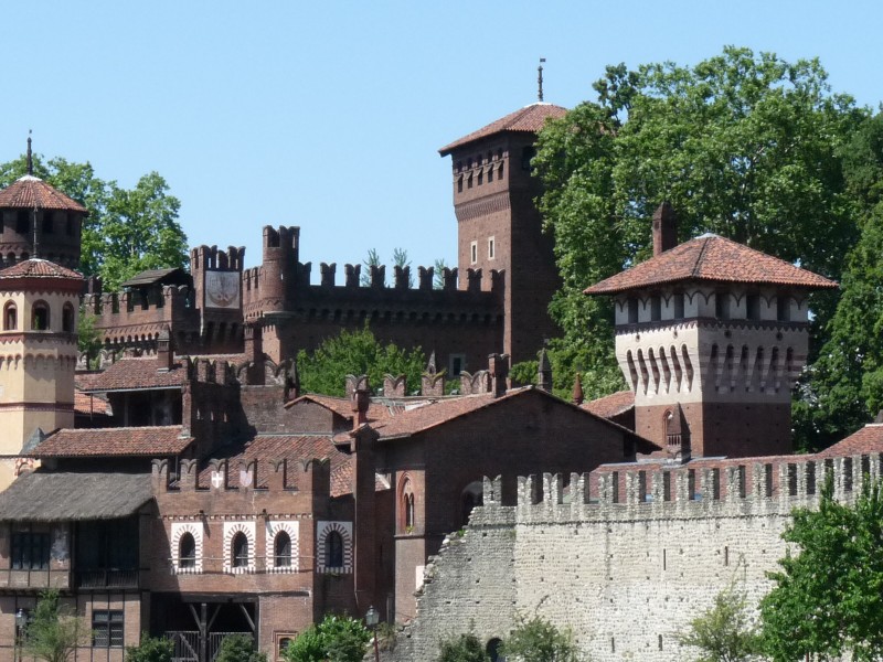 ''Il borgo medioevale visto dalla riva opposta del Po'' - Torino
