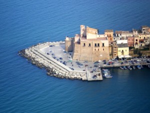 Castello a mare