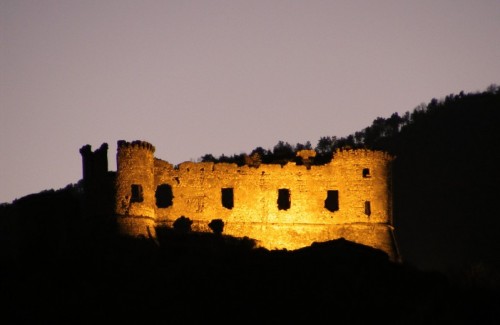 Vairano Patenora - L'alba sul castello Vairano Patenora - L'alba sul castello