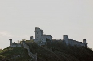 Rocca Maggiore al crepuscolo