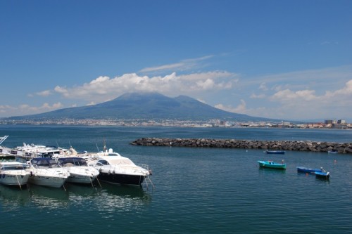 Castellammare di Stabia - Vesuvio dal Molo di Castellammare