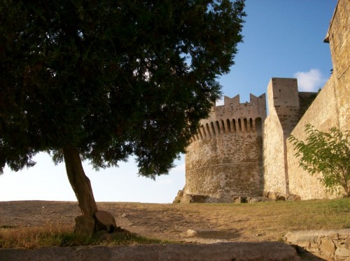 Piombino - Il castello di Populonia