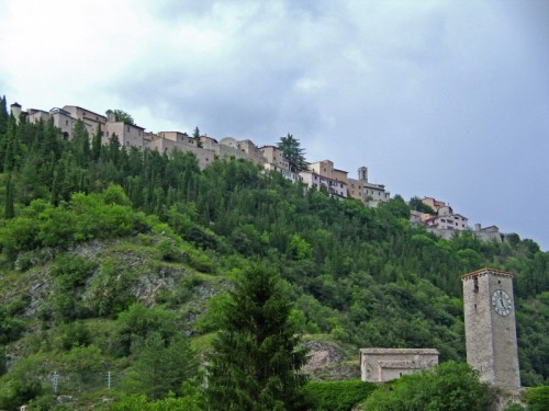 Cerreto di Spoleto - Cerreto e Borgo Cerreto.