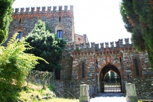 CASTELLO DI MONGUZZO