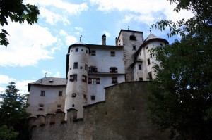 lo spettrale castel bragher