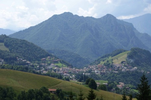 Oltre il Colle - Oltre il Colle Oltre il Colle - Oltre il Colle