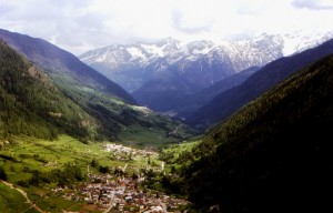 Vista su Peio Terme e la sua valle